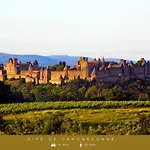 La Citadelle ~ Jacuzzi ~ Terrasse